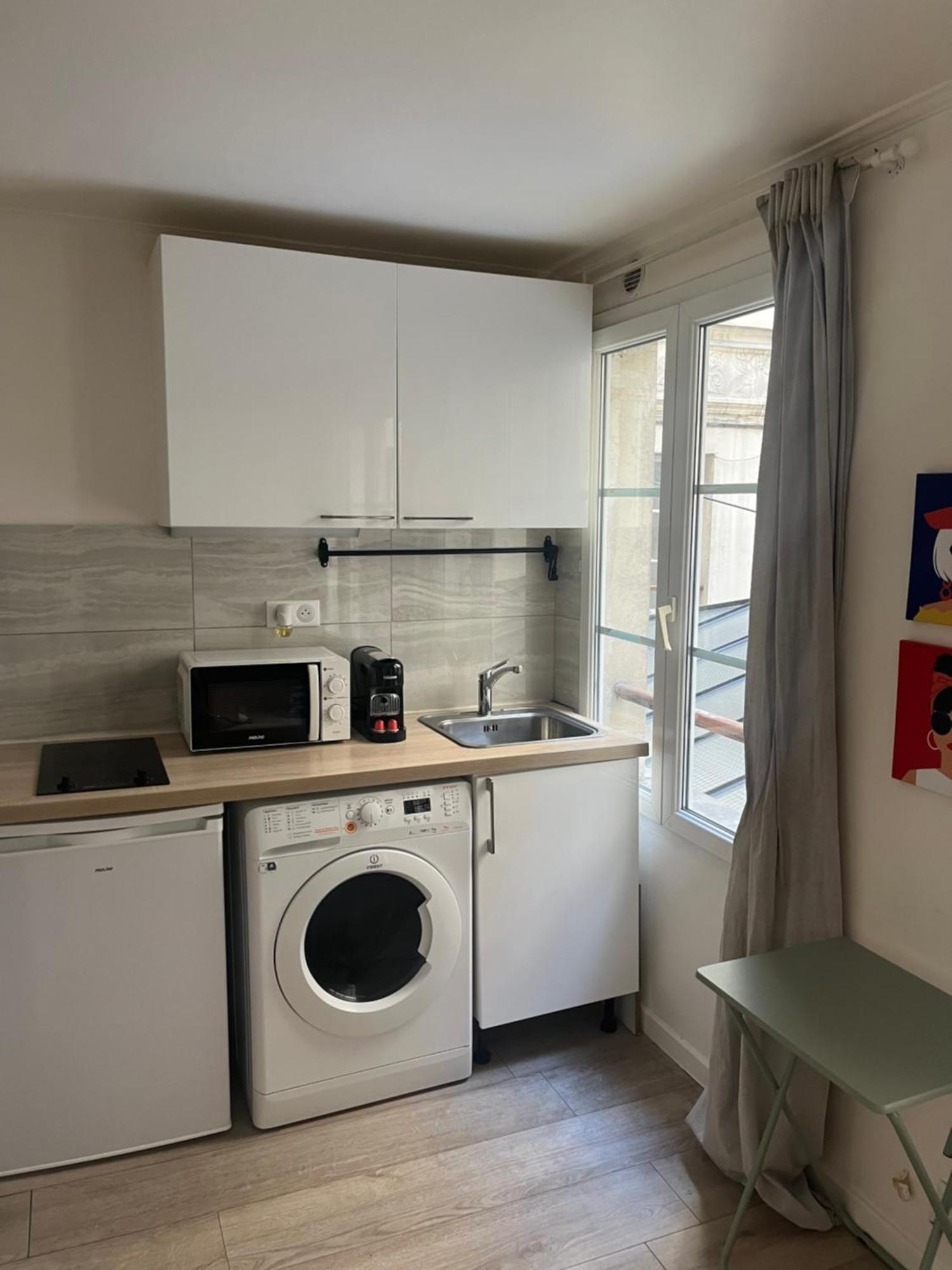 Place A 2 Minutes Du Musee Louvre Vivez A Pied